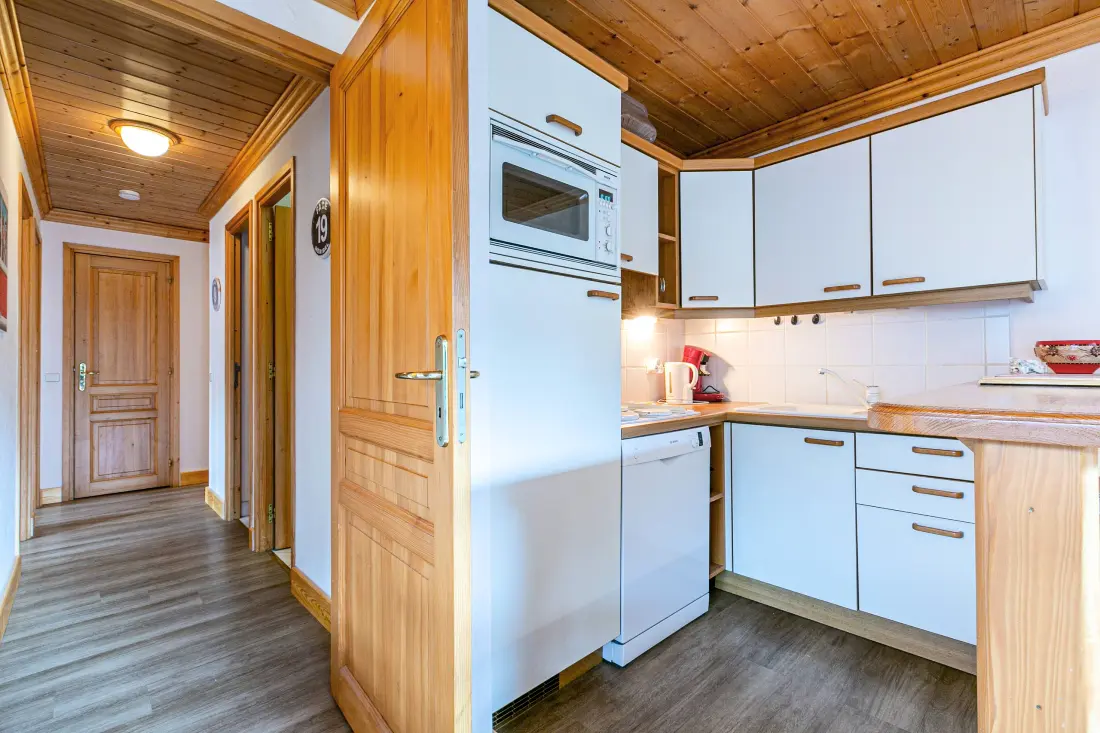 Moraine Residence