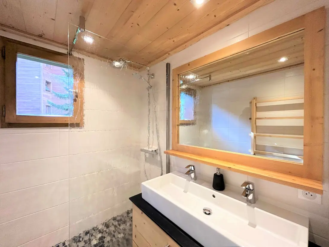 Surf Residence