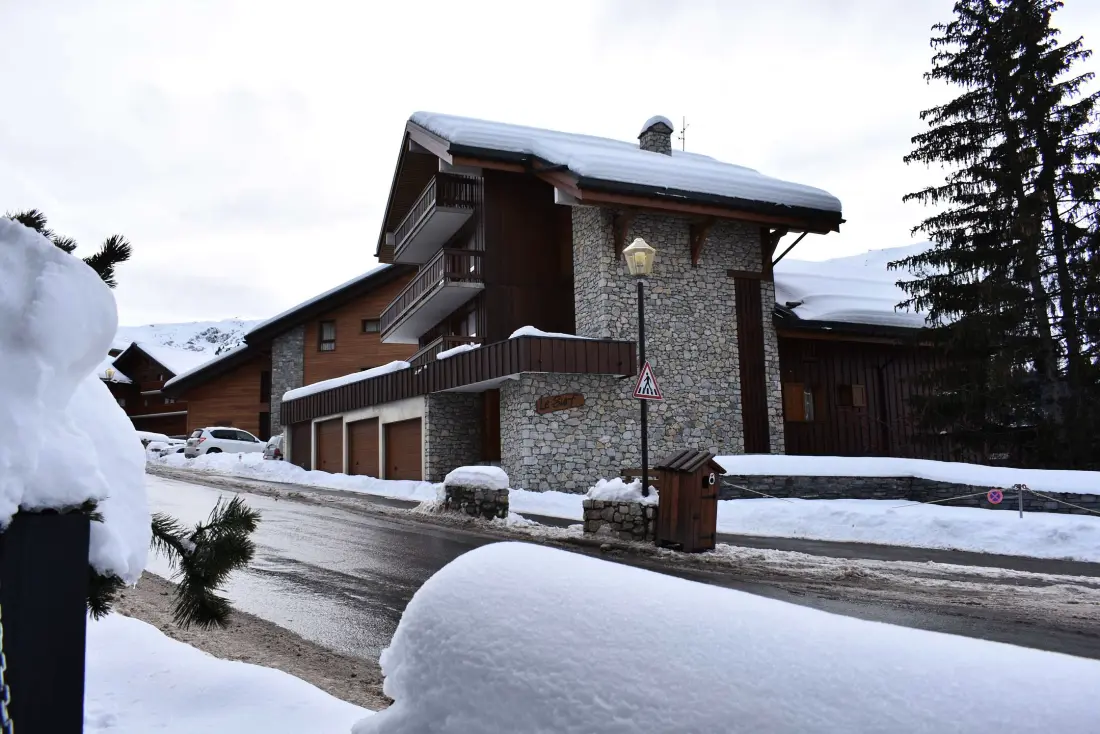 Surf Residence