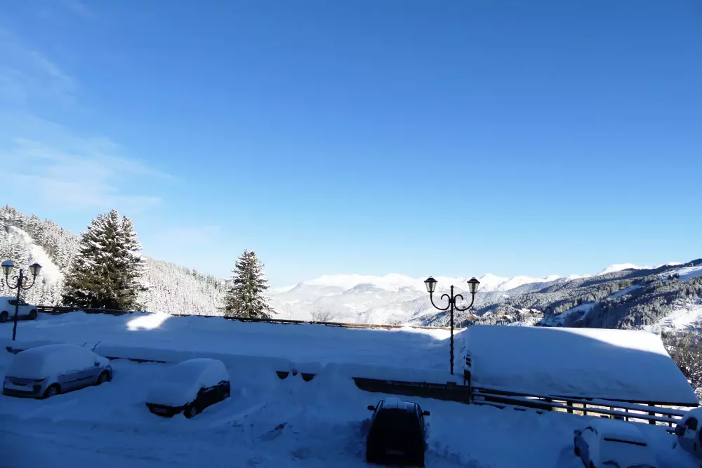 Creux De L Bear D Residence