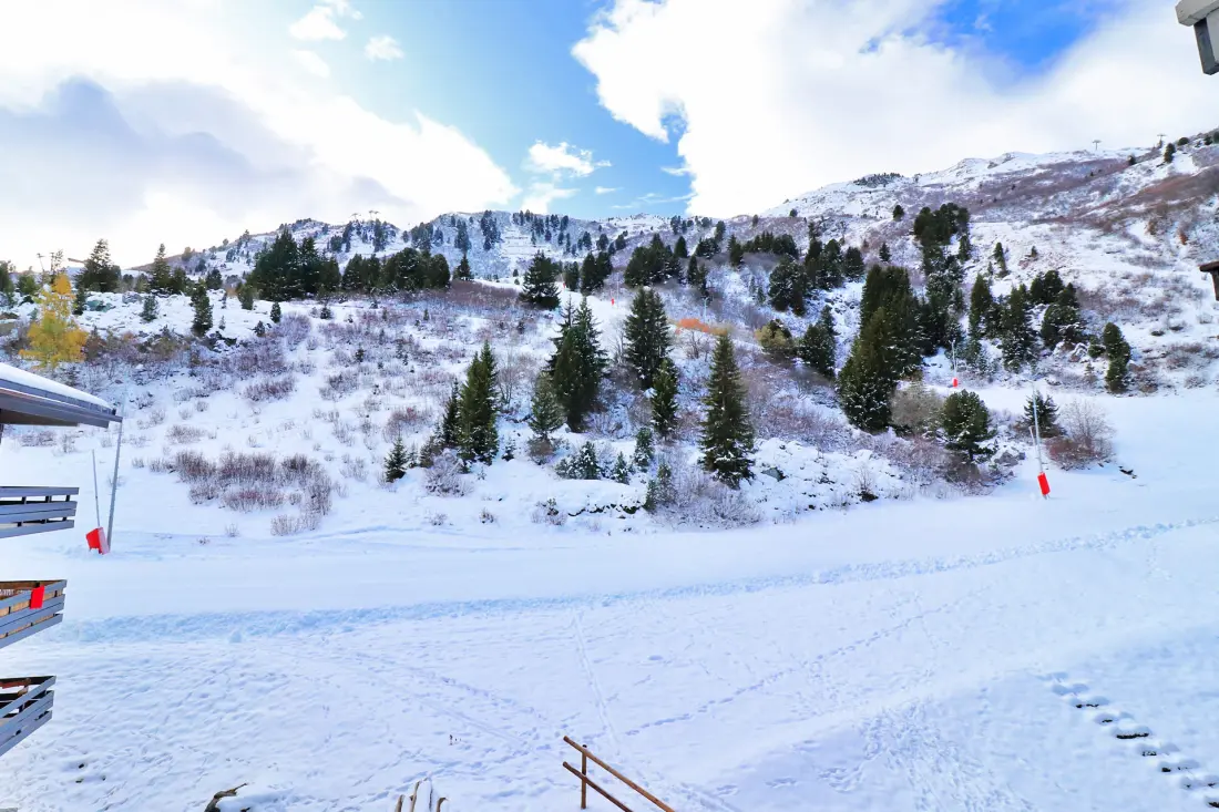 Creux De L medve lakóhely
