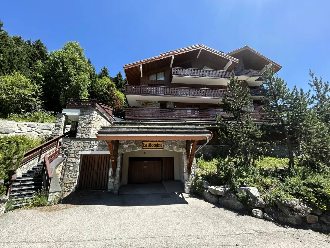 Moraine Residence