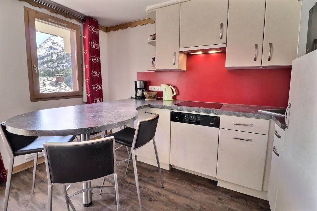 Serac Residence
