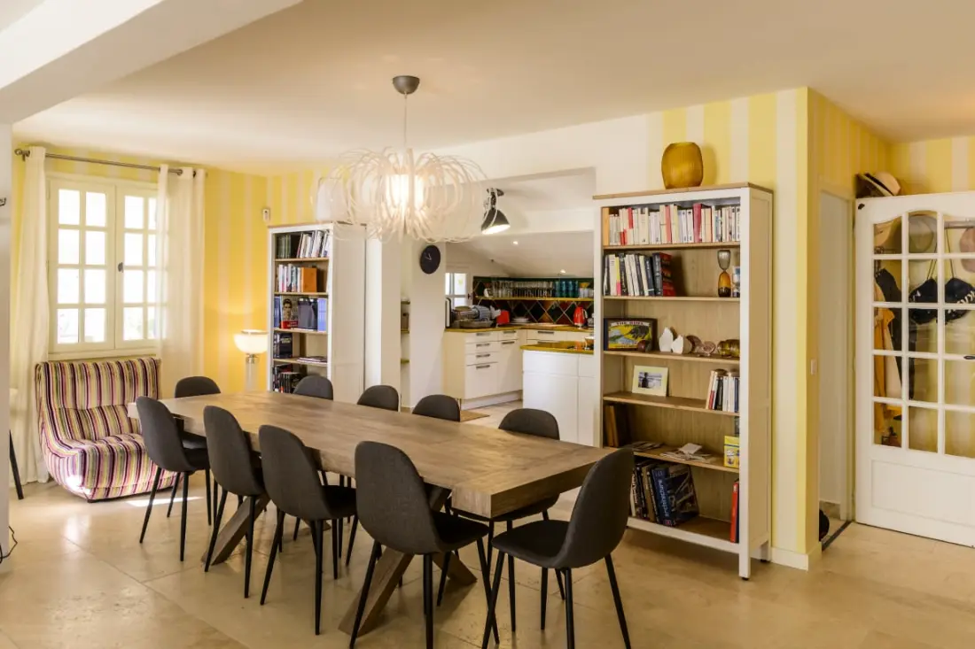 Családi ház A Luberon szívében medencével és panorámás kilátásokkal
