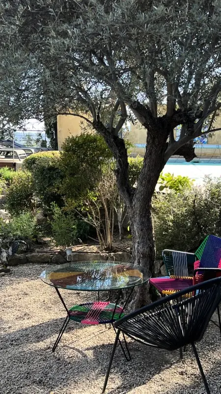 Családi ház A Luberon szívében medencével és panorámás kilátásokkal