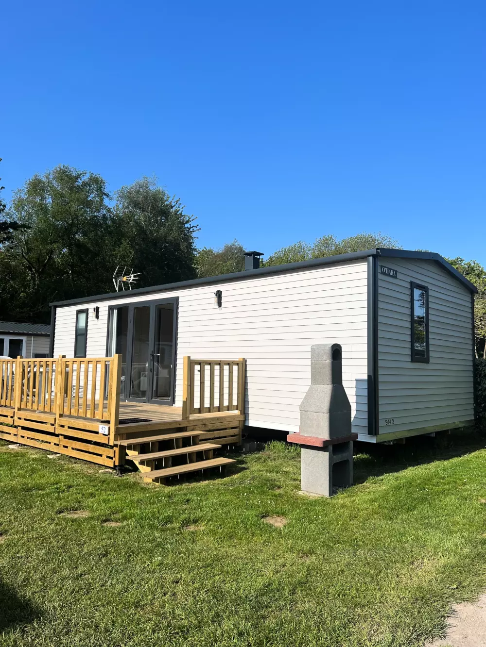 Virág Le Domaine du Rompval 3 Csillagok★★★