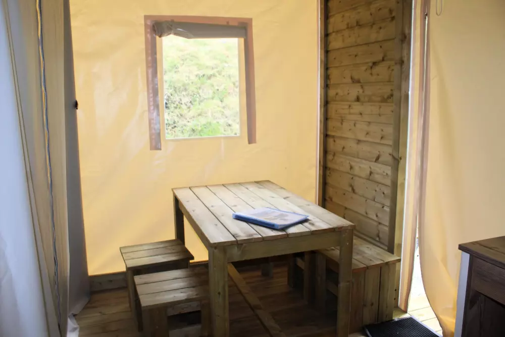 Virág Le Domaine du Rompval 3 Csillagok★★★