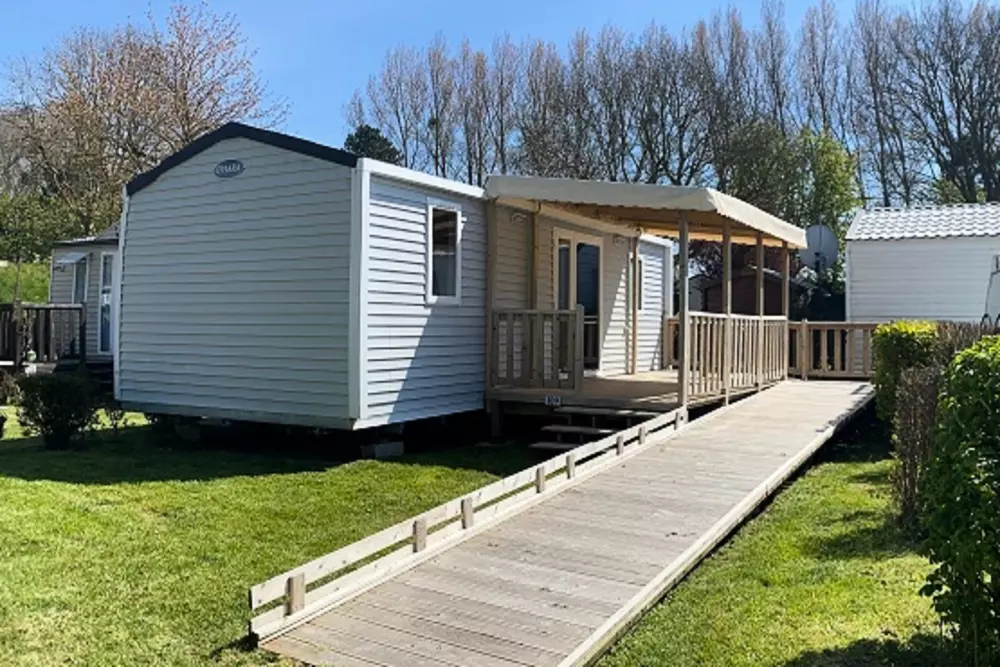 Virág Le Domaine du Rompval 3 Csillagok★★★