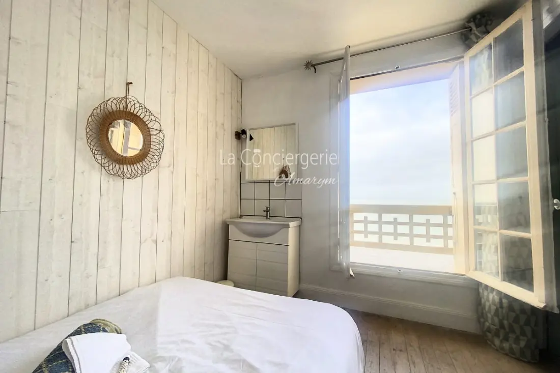 Residence Mh01 - A Panoramic Cosy