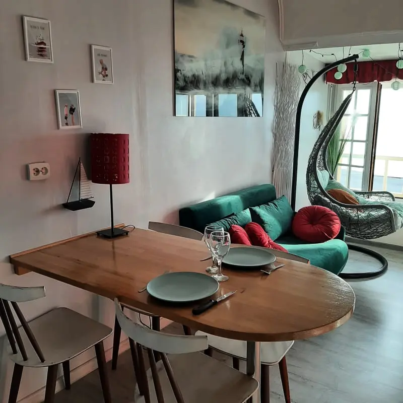 Residence Mh02 - Escape : Sea & Serenity, Parenthesis két