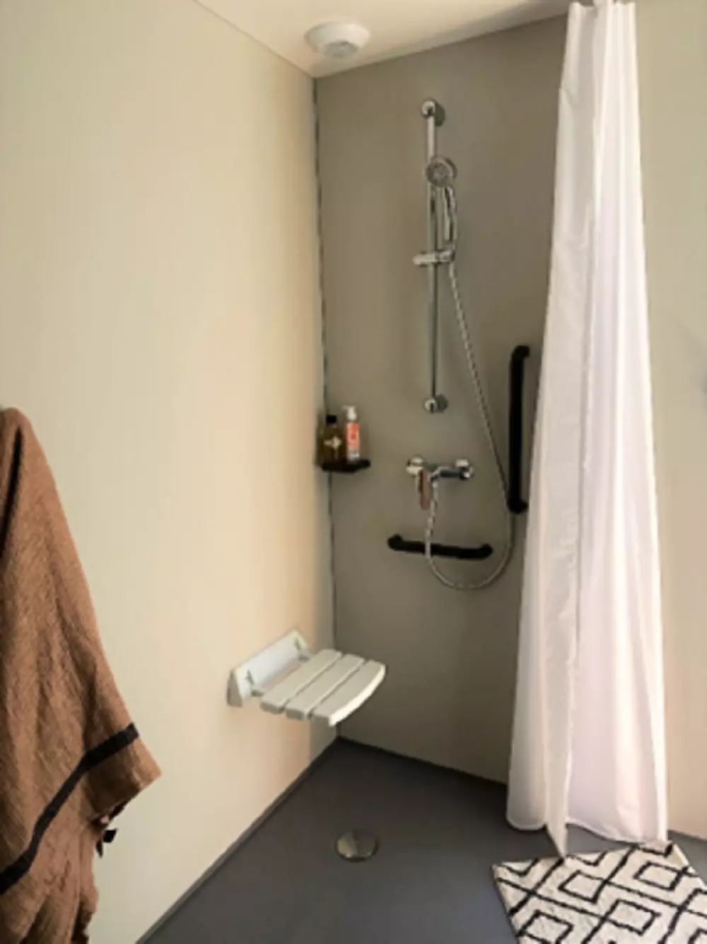 Alpha Camping Holding - Camping Paradis Albret 3 Stars★★★