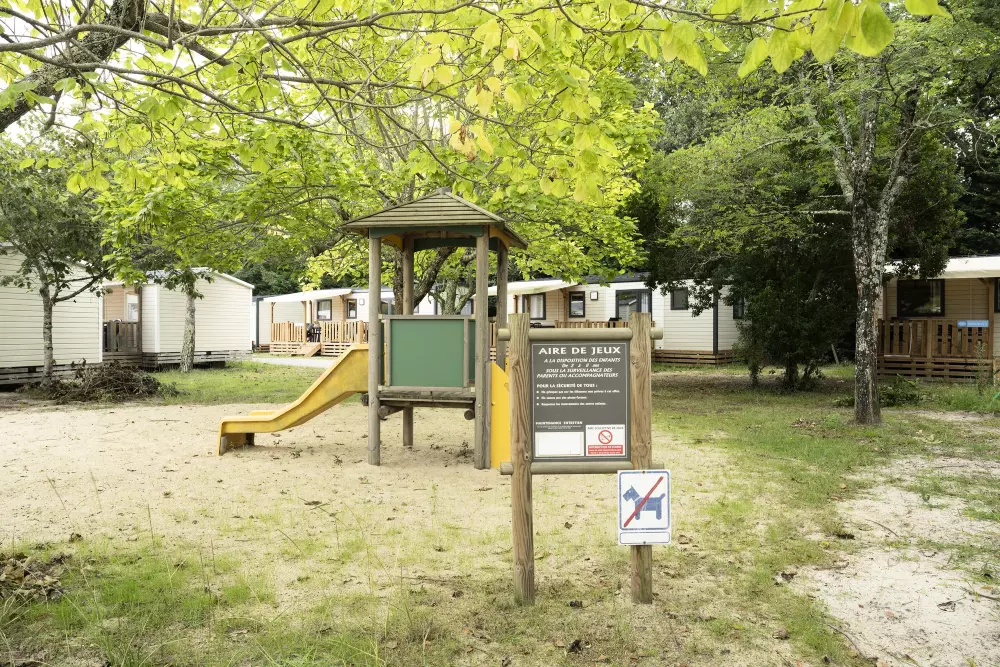 Alpha Camping Holding - Camping Paradis Albret 3 Stars★★★