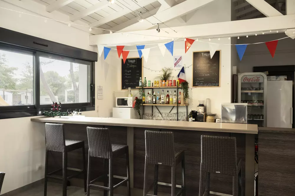 Alpha Camping Holding - Camping Paradis Albret 3 Stars★★★