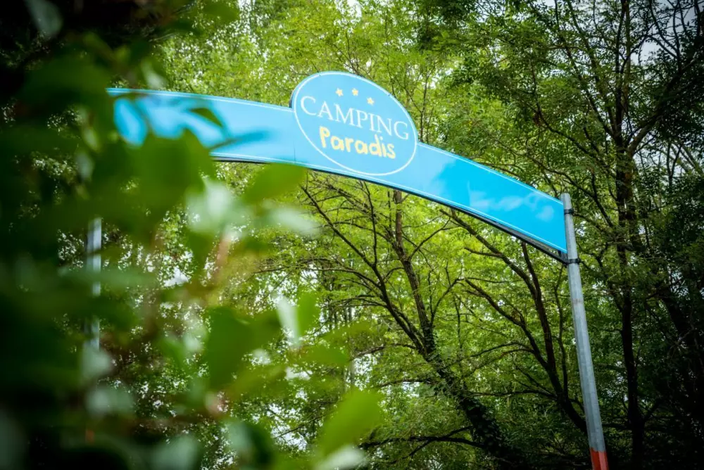 Alpha Camping Holding - Camping Paradis Albret 3 Stars★★★