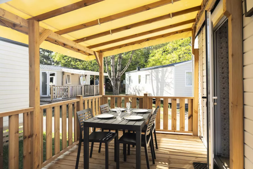 Alpha Camping Holding - Camping Paradis Albret 3 Stars★★★