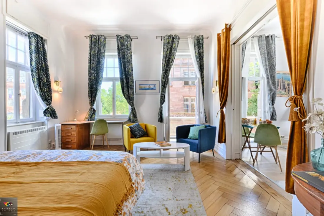 Citysuite tágas német Chic Balkon Imperial 2 P