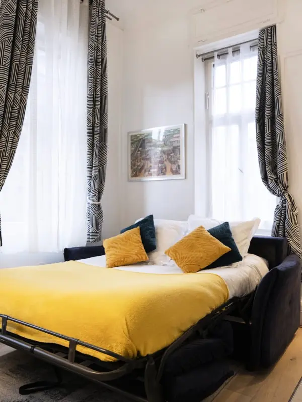 Citysuite tágas német Chic Balkon Imperial 2 P