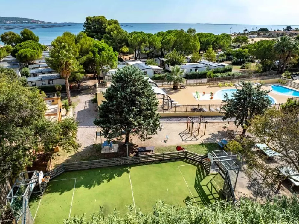 Camping Beau Rivage 4 étoiles★★★★