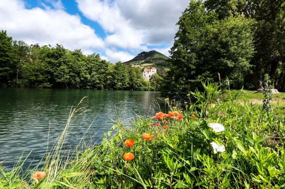 Camping maeva Escapades Millau Plage 4 Sterren★★★★