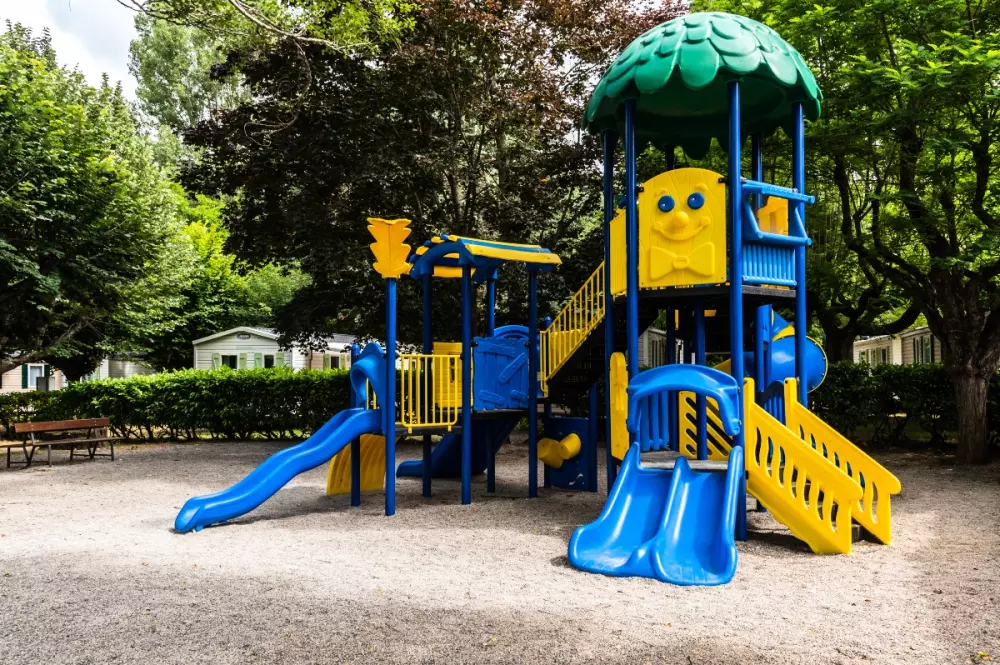 Camping maeva Escapades Millau Plage 4 Sterren★★★★