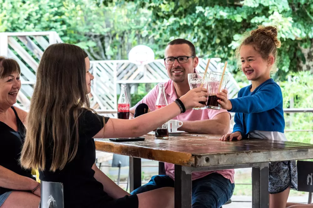 Camping maeva Escapades Millau Plage 4 Sterren★★★★