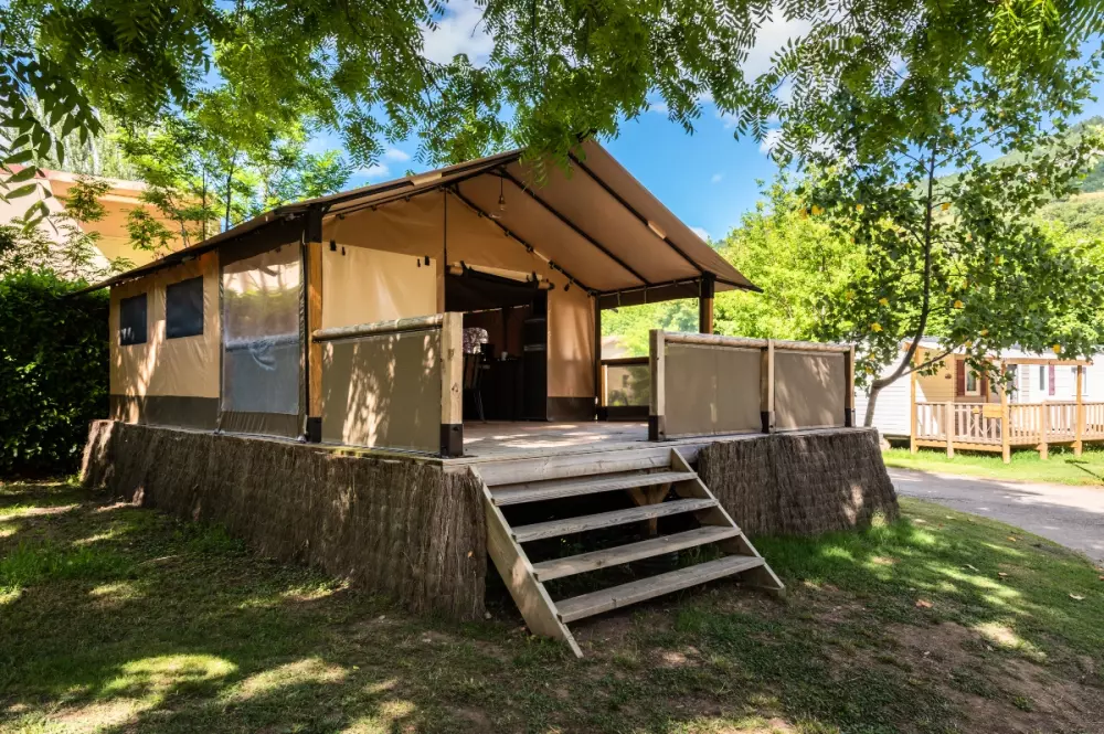 Camping maeva Escapades Millau Plage 4 Sterren★★★★