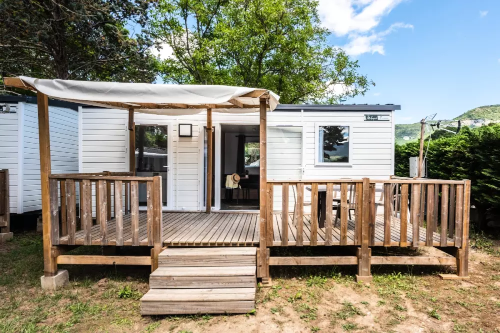 Camping maeva Escapades Millau Plage 4 Sterren★★★★