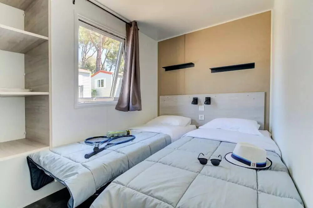 Camping maeva Escapades Millau Plage 4 étoiles★★★★