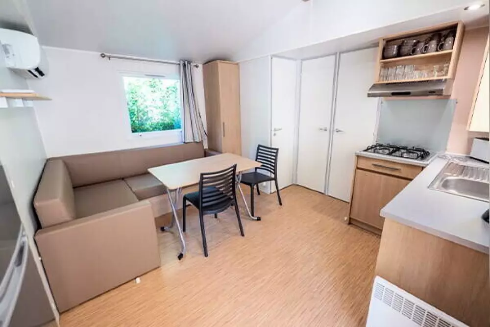 Camping maeva Escapades Millau Plage 4 étoiles★★★★