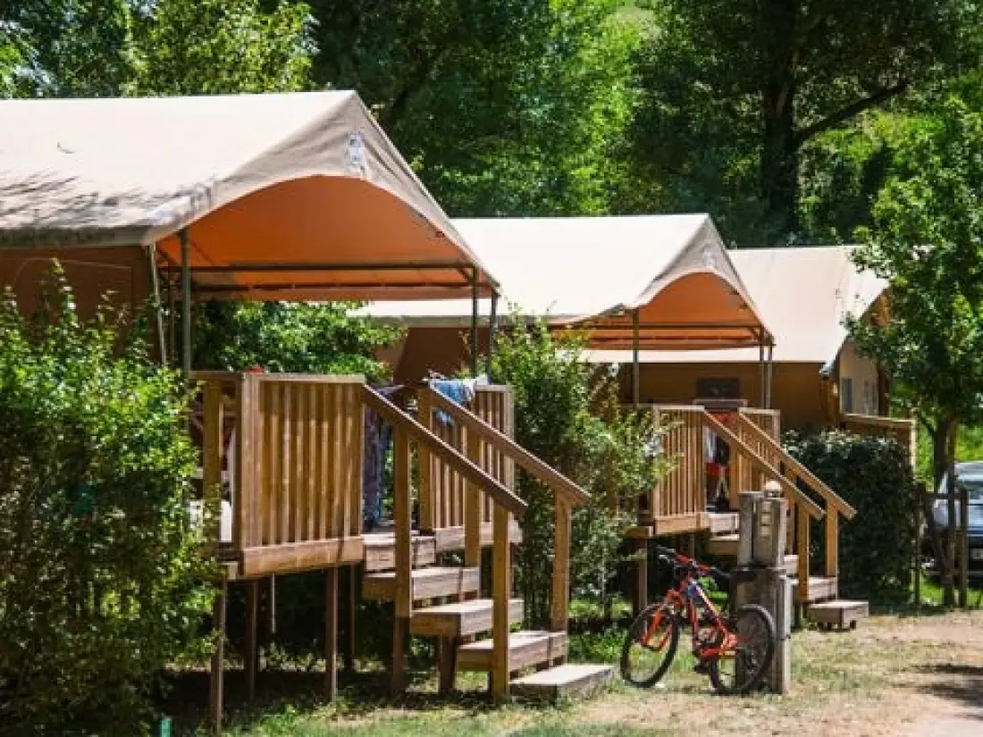 Flower Camping Saint Lambert 3 Stars★★★