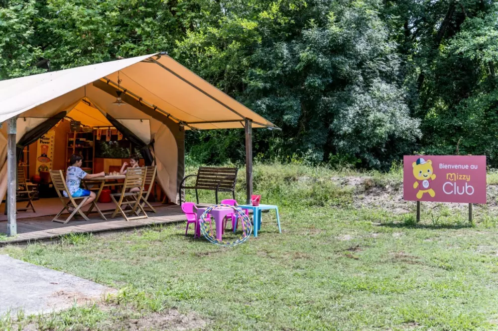 Camping Maeva Escapades La Clairière 4 Sterren★★★★