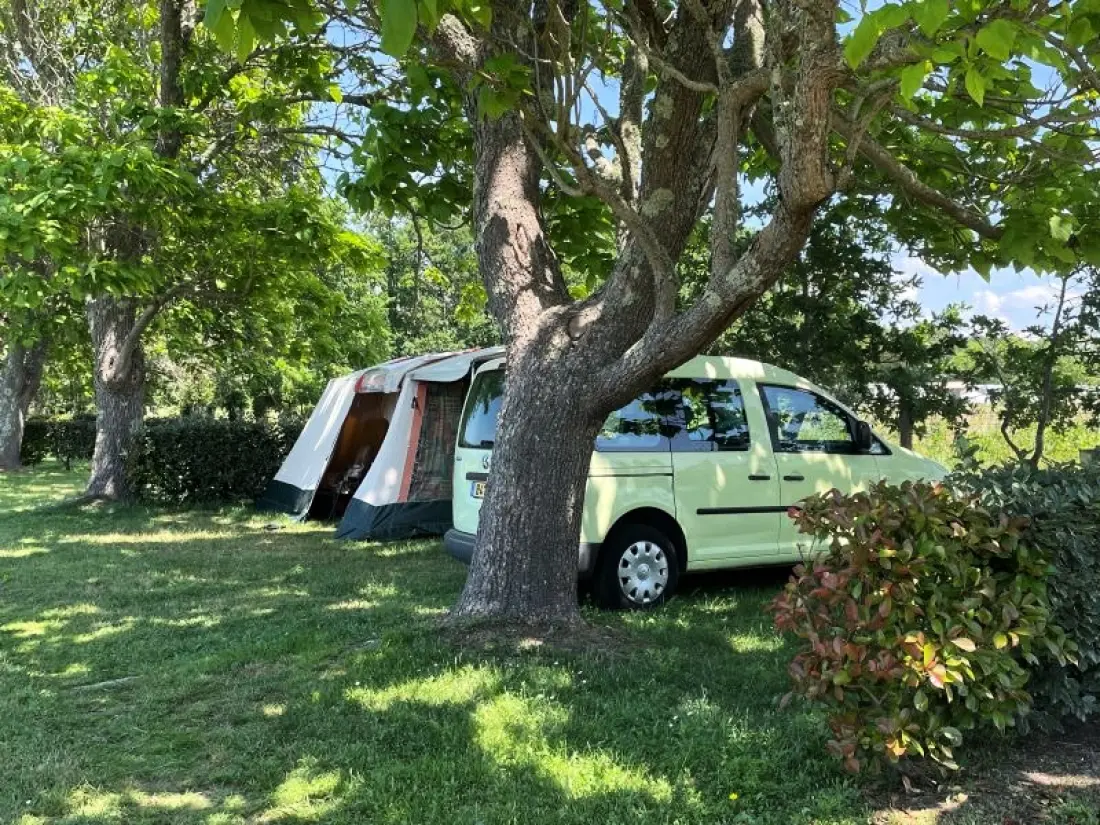 Kemping Ushuaïa Villages La Maïade 3 Gwiazdy★★★