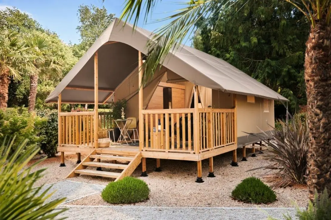 Kemping Ushuaïa Villages La Maïade 3 Gwiazdy★★★