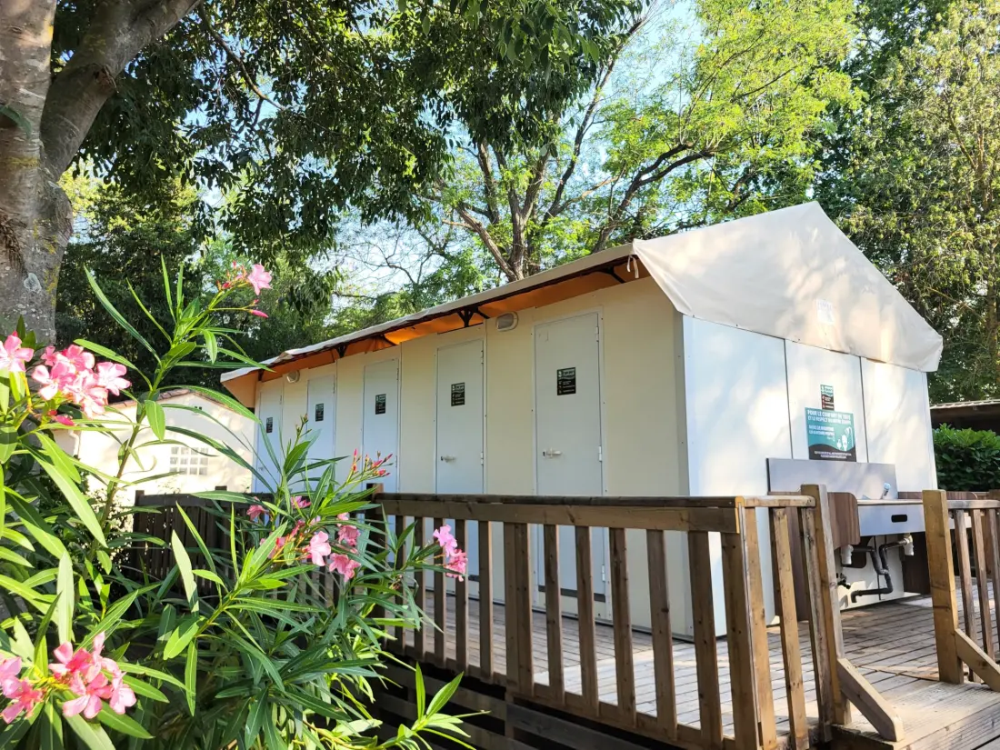 Campsite Le Val de Cesse 3 Csillagok★★★