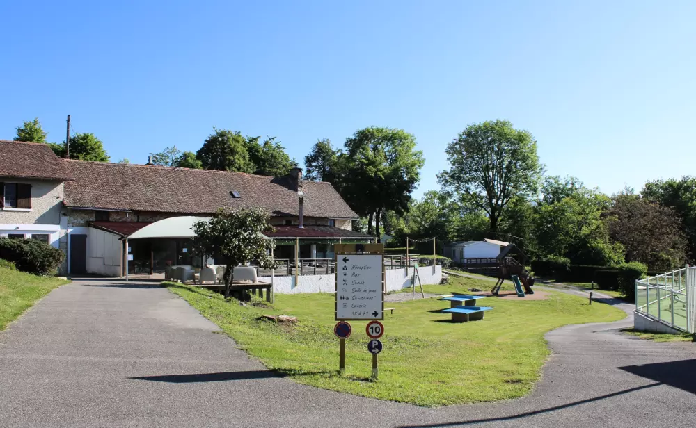 Camping Le Balcon De Chartreuse 3 étoiles★★★