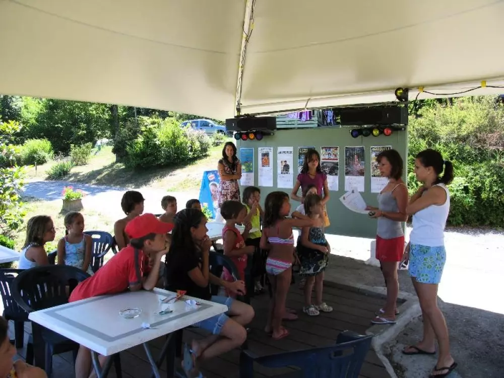 Camping Le Balcon De Chartreuse 3 étoiles★★★