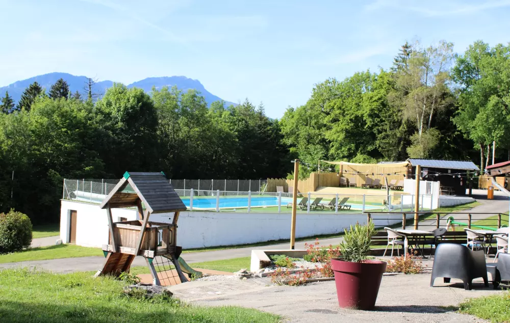 Camping Le Balcon De Chartreuse 3 étoiles★★★