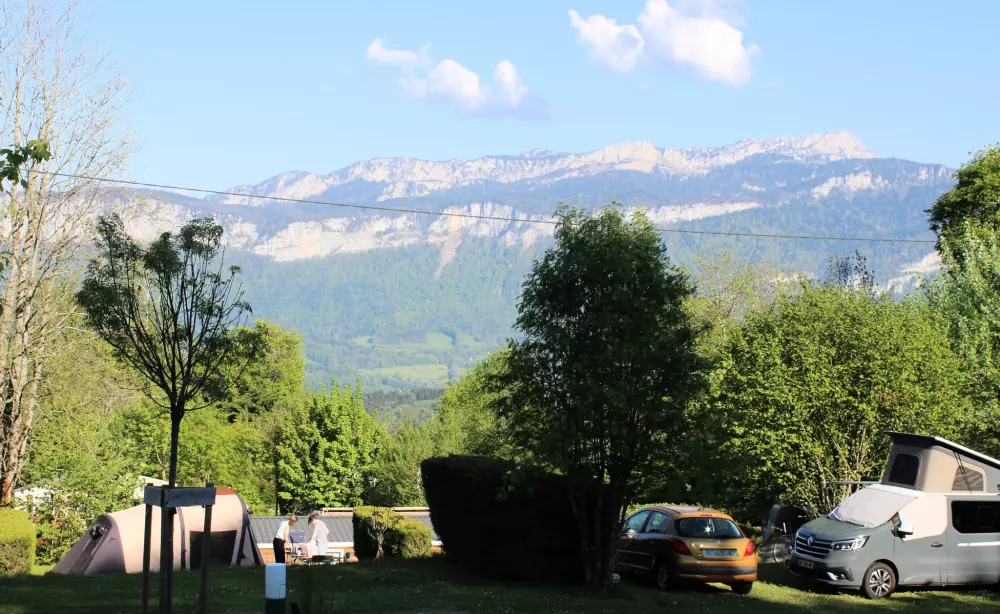 Camping Le Balcon De Chartreuse 3 étoiles★★★