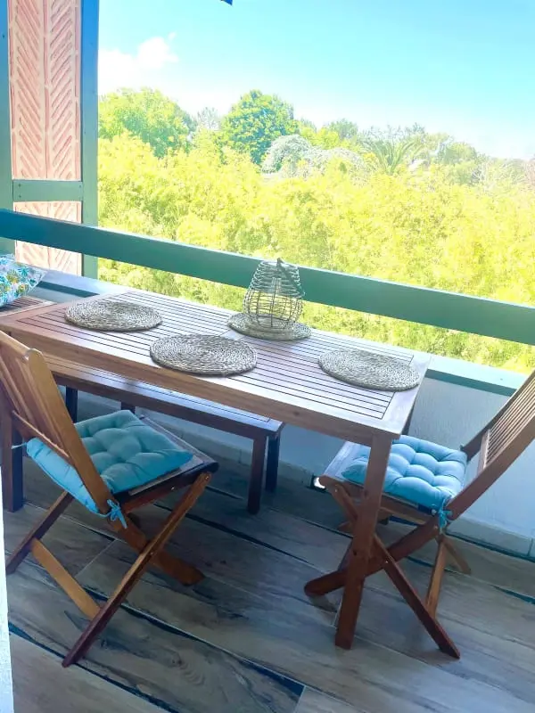 Gyönyörű 21 M2-es loggia úszómedencével, közel a strandhoz