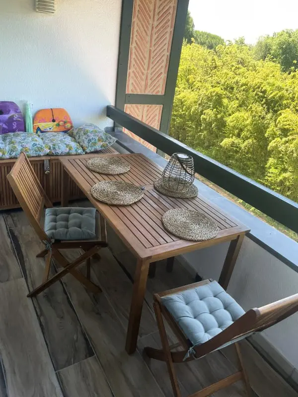 Gyönyörű 21 M2-es loggia úszómedencével, közel a strandhoz