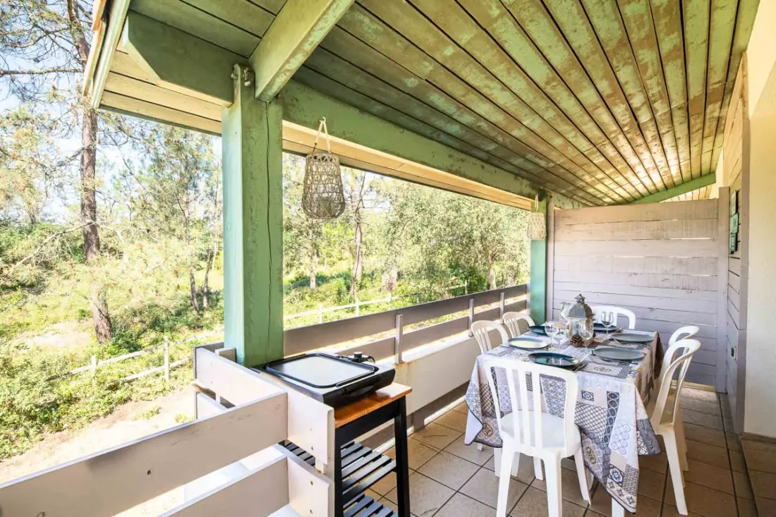 Kiváló apartman loggiával, közel a strandhoz ⛱
