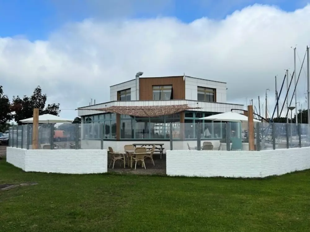 Minicamping Marina Warns (Vodatent)