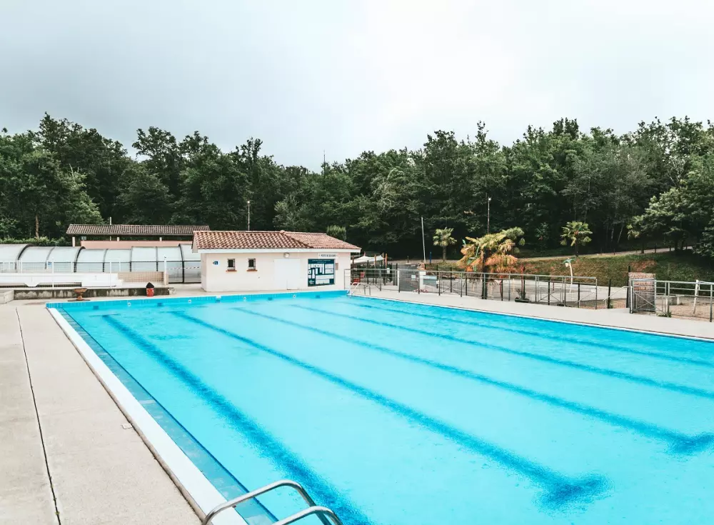 Länder Frankreichs - Hameaux des Lacs