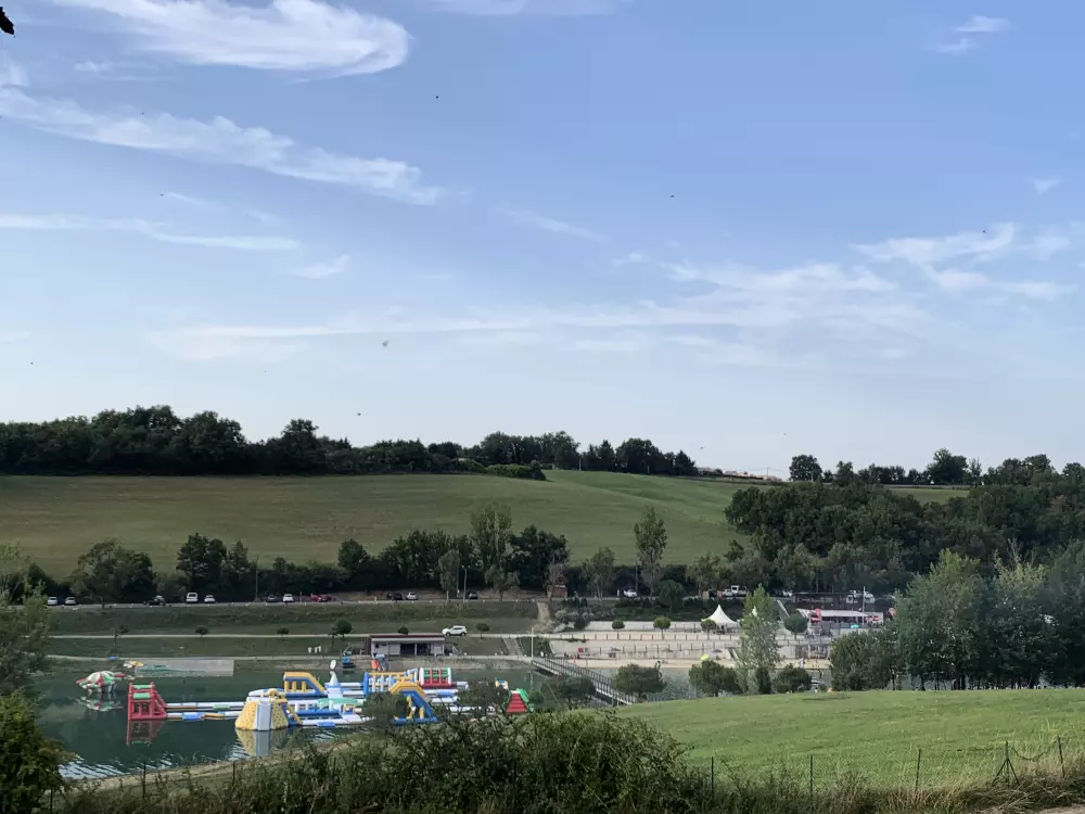 Länder Frankreichs - Hameaux des Lacs