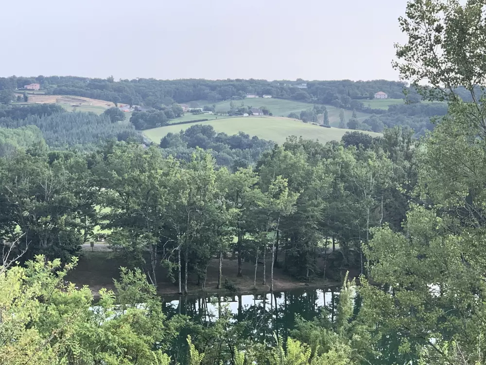 Länder Frankreichs - Hameaux des Lacs