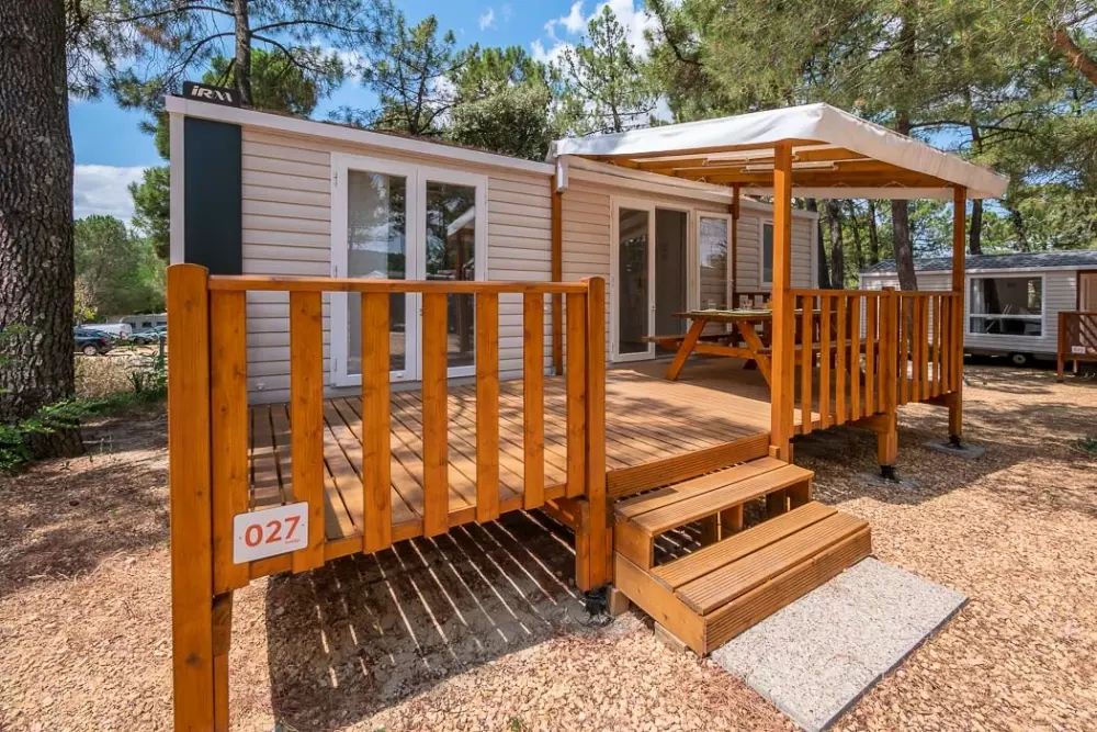 Camping La Pinède en Provence 3 Sterne★★★