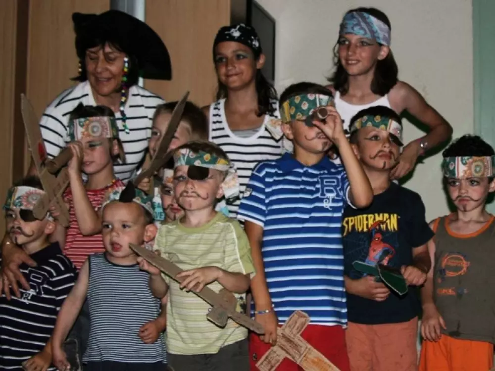 Camping La Pinède en Provence 3 Sterne★★★