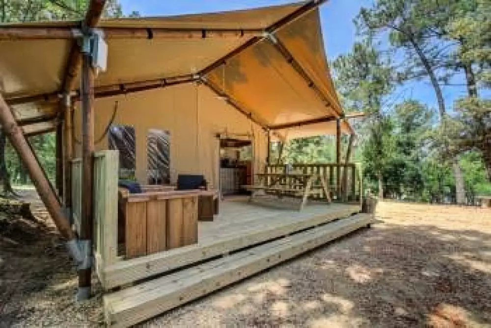 Camping La Pinède en Provence 3 Sterne★★★