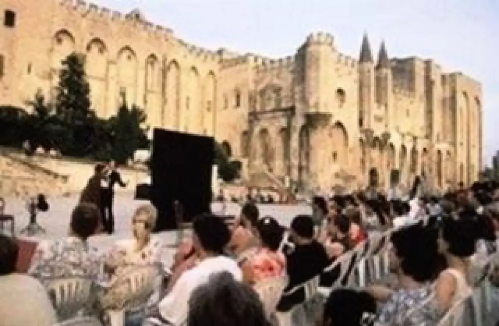 Camping La Pinède en Provence 3 Sterne★★★