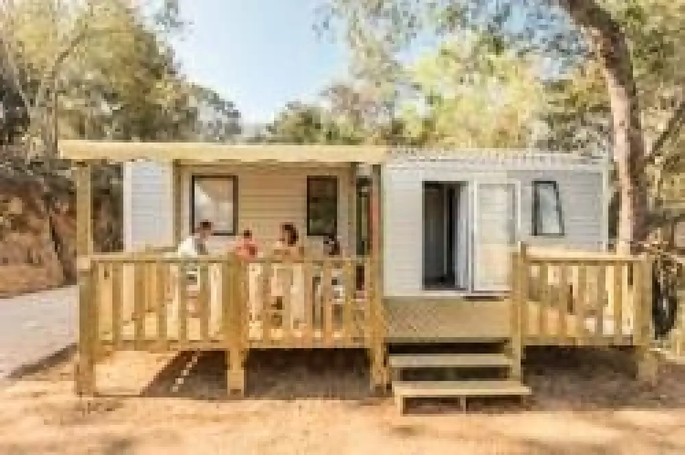 Camping La Pinède en Provence 3 Sterne★★★